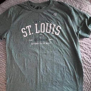 Anvil T-shirt lightweight size Large